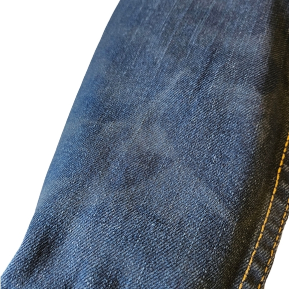 Levi's Vintage Type 1 Iconic Jean Jacket, Medium Wash, Small NWOT - Picture 10 of 13